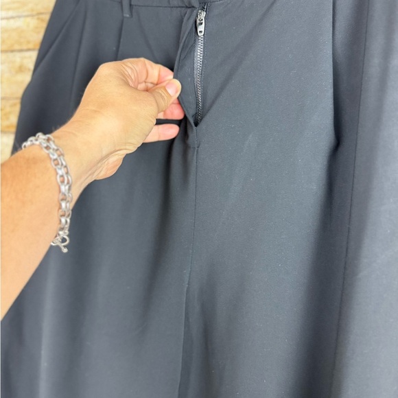 Elizabeth and James Black Hi Rise Jogger Pants sz6 - Picture 4 of 6